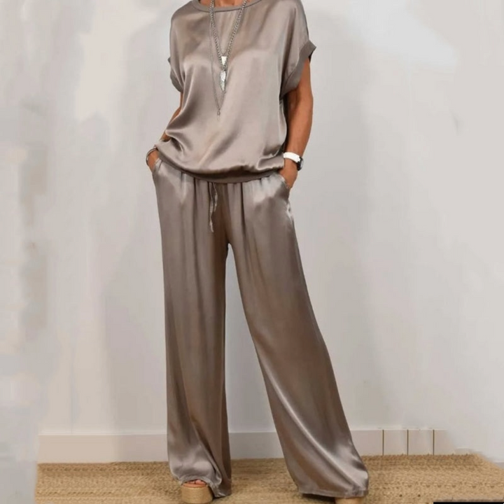 BEATRICE | ELEGANT TWO-PIECE SUIT