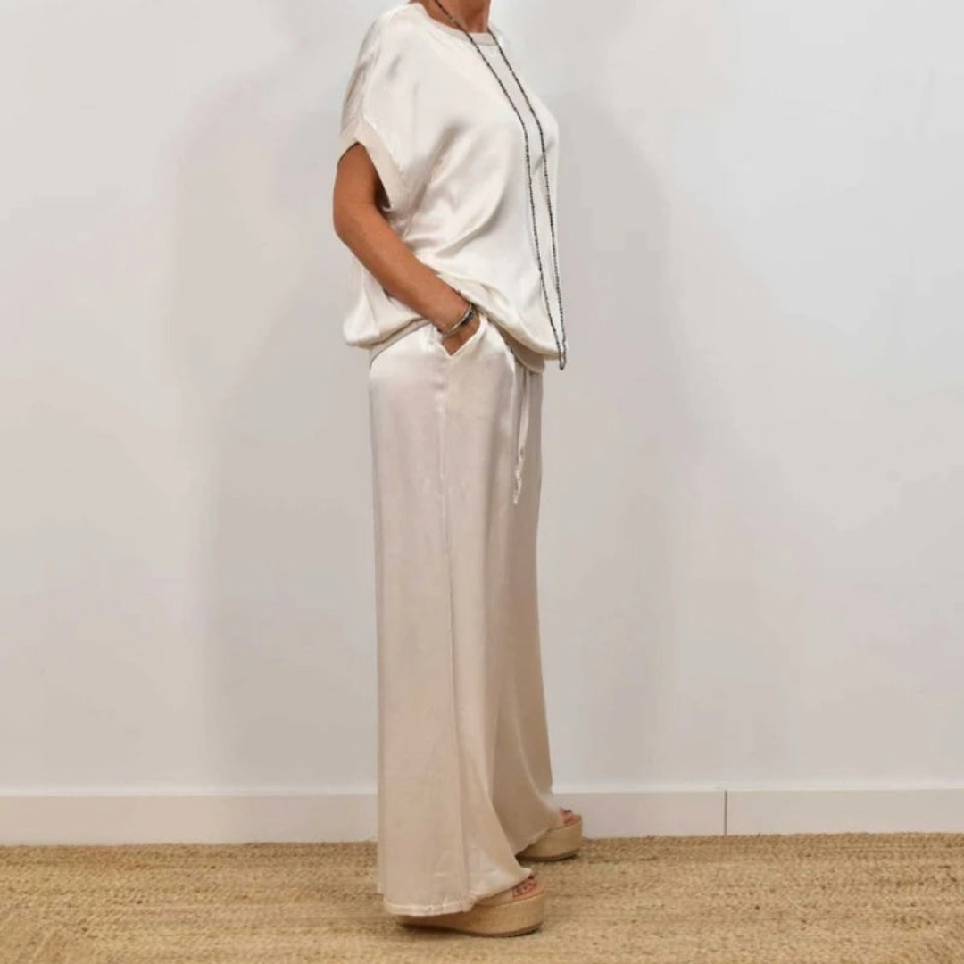 BEATRICE | ELEGANT TWO-PIECE SUIT