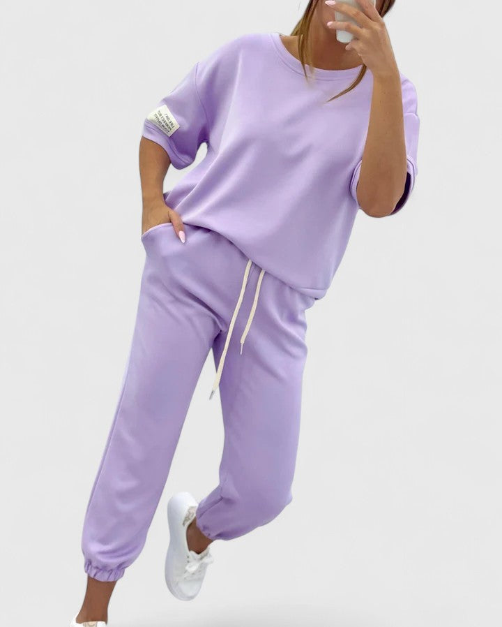 STACY | COMFORTABLE TWO-PIECE SET