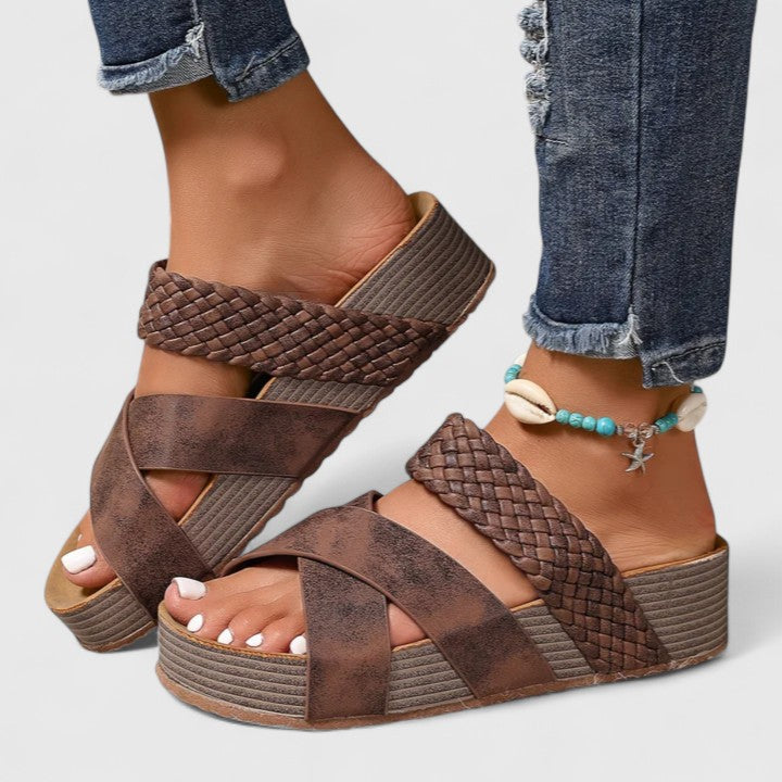 CONNIE | ORTHOPEDIC SANDALS WITH COMFORT DESIGN