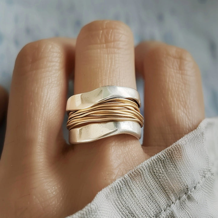 LILY | SILVER GOLDEN THREADS RING