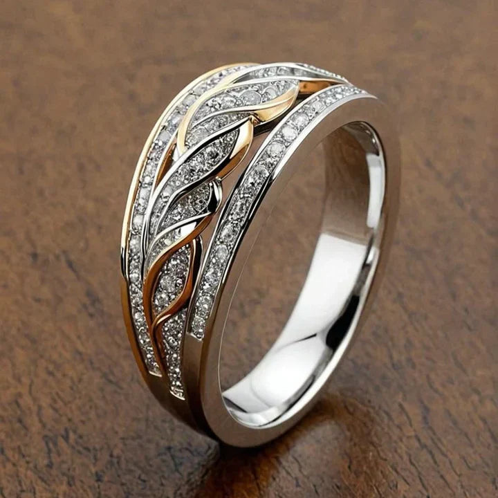 CHLOE | SHINY BRAIDED GOLD AND SILVER HOLLOW RING
