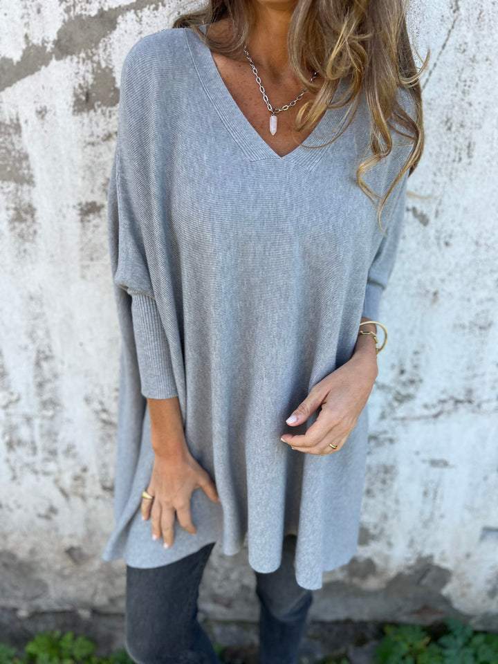 GERALDINE | COMFORTABLE SWEATER WITH V-NECK AND LONG SLEEVES