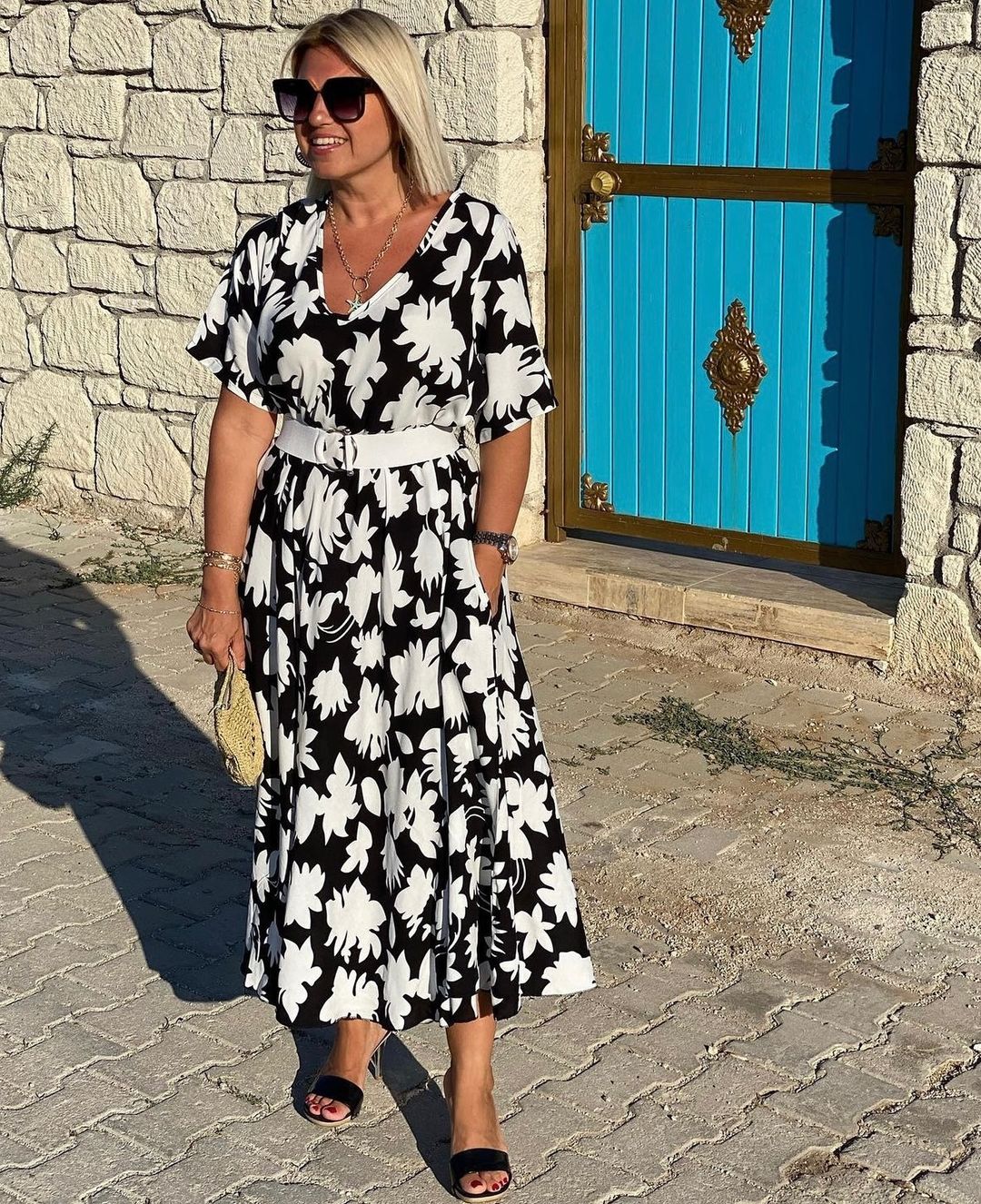 MILDRED | ELEGANT DRESS WITH TUMMY COVERAGE