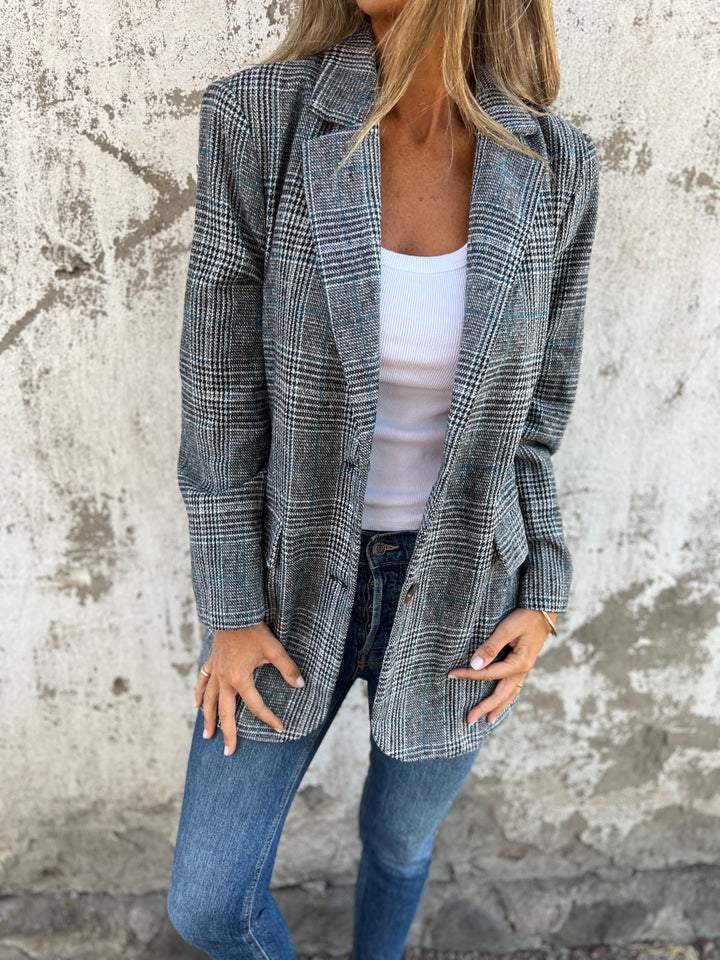 ESTELLA | ELEGANT BLAZER