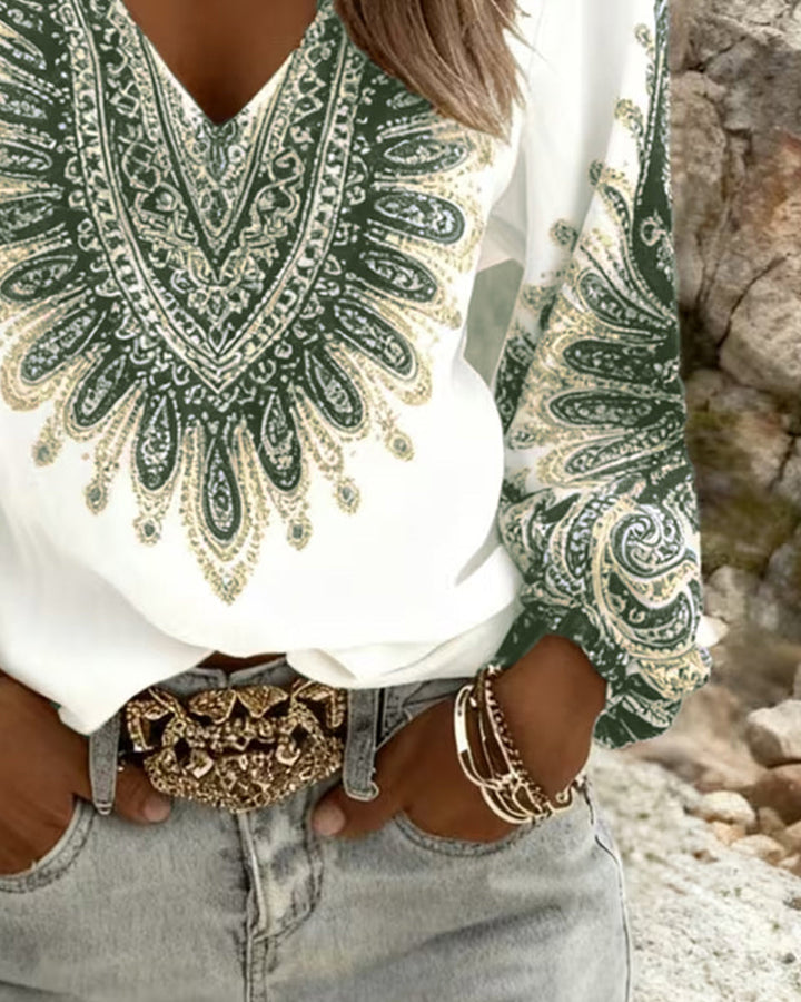 ARIA | RETRO PRINT V-NECK TOP