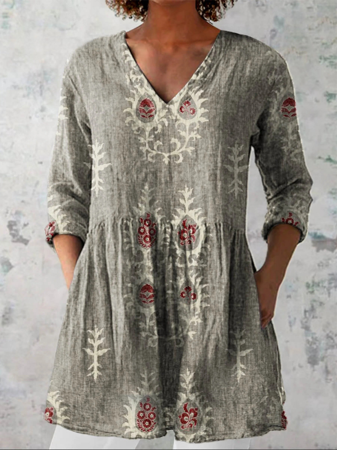 ELISE | LONG V-NECK BLOUSE
