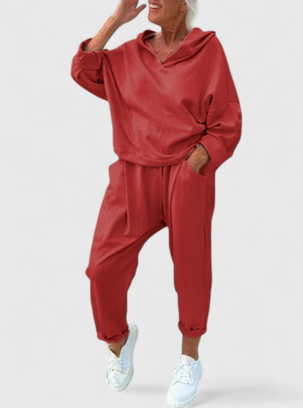 SALLY | COMFORTABLE HOODED SWEATSHIRT SET