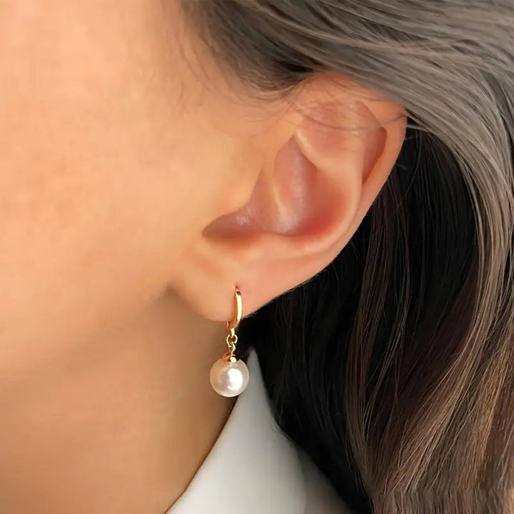 TAMSIN | GOLD PEARL PENDANT &amp; EARRING SET