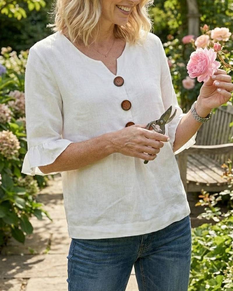 MADISON | V-NECK BLOUSE WITH WOODEN BUTTONS AND RUFFLE SLEEVES