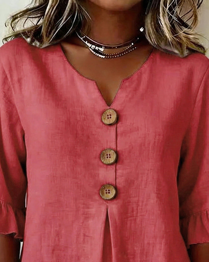 MADISON | V-NECK BLOUSE WITH WOODEN BUTTONS AND RUFFLE SLEEVES