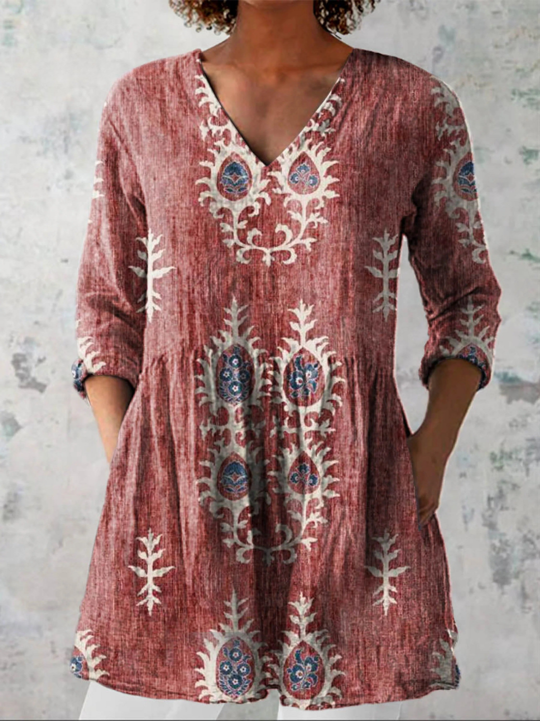 ELISE | LONG V-NECK BLOUSE
