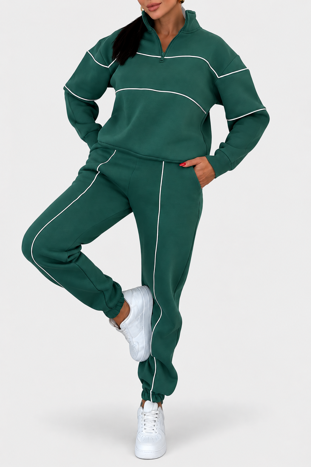 ALESSYANNA | COMFORTABLE TWO-PIECE LOUNGE SET