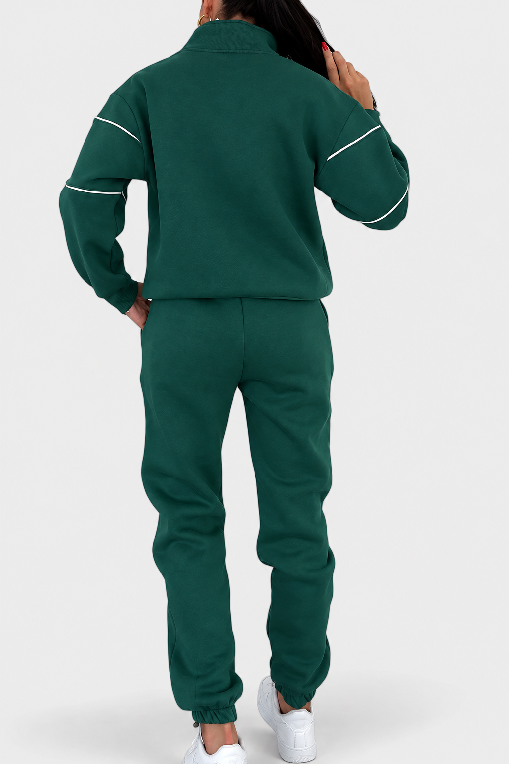 ALESSYANNA | COMFORTABLE TWO-PIECE LOUNGE SET
