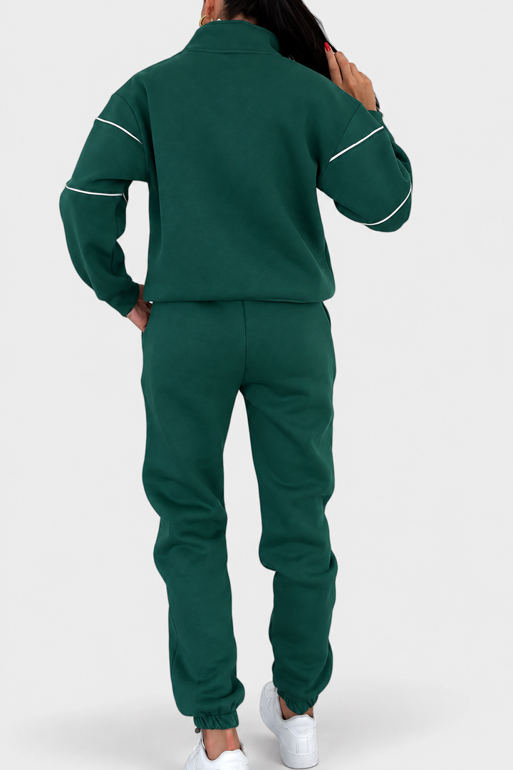 ALESSYANNA | COMFORTABLE TWO-PIECE LOUNGE SET
