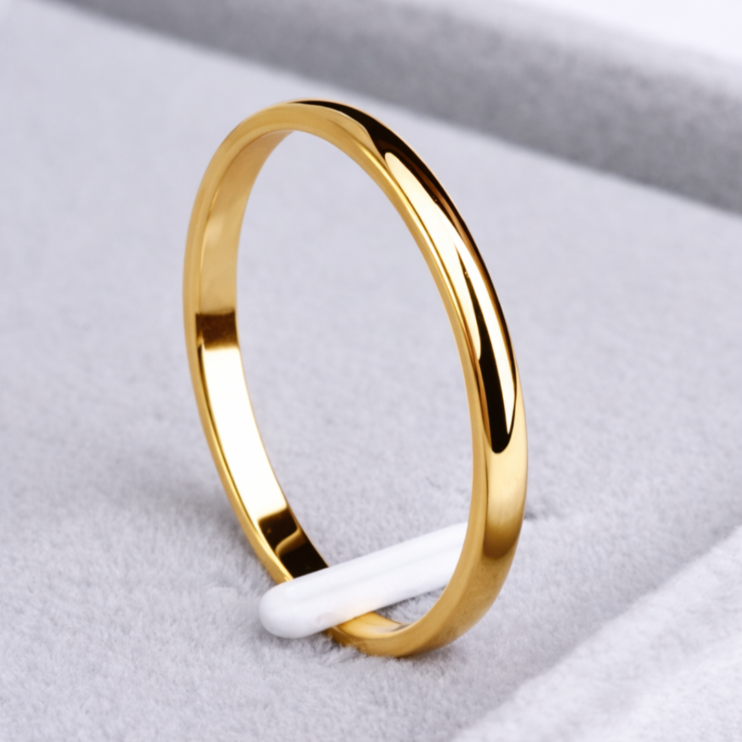 ELLA | TIMELESS GOLD RING