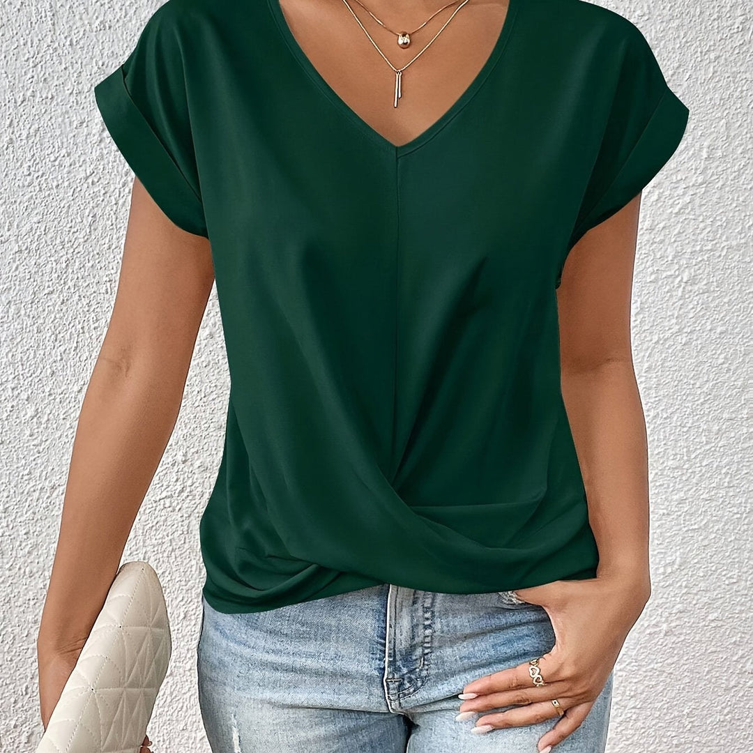 ALICE | FLOWING V-NECK BLOUSE