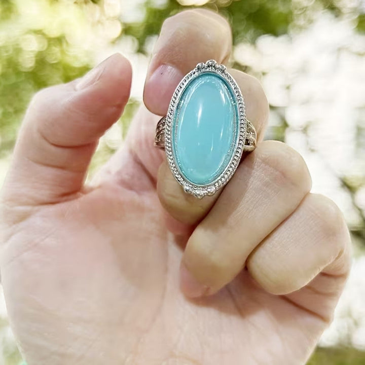AUBREY | VINTAGE STERLING SILVER TURQUOISE STATEMENT RING