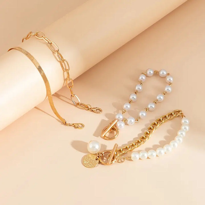 CLEMENTINE | LUXE LAYERED PEARL BRACELET SET
