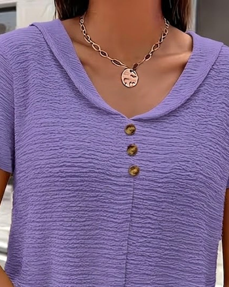 OLIVIA | PETER PAN COLLAR BUTTON T-SHIRT