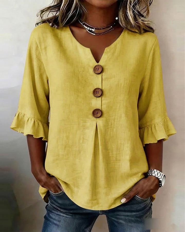 MADISON | V-NECK BLOUSE WITH WOODEN BUTTONS AND RUFFLE SLEEVES