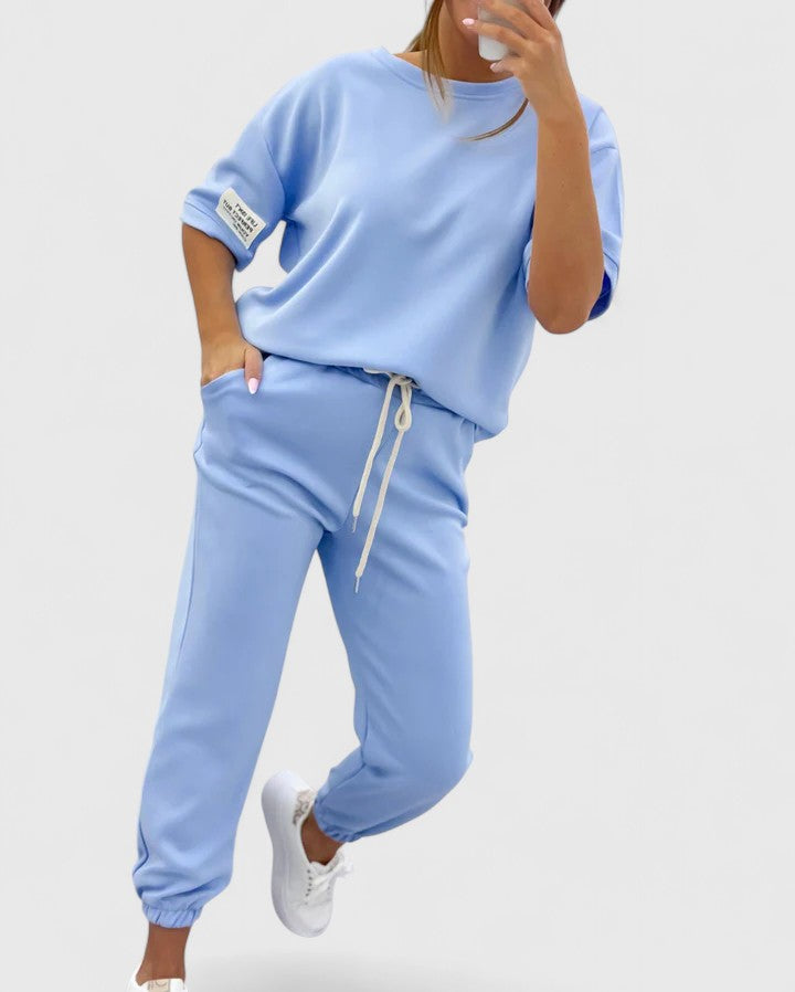 STACY | COMFORTABLE TWO-PIECE SET