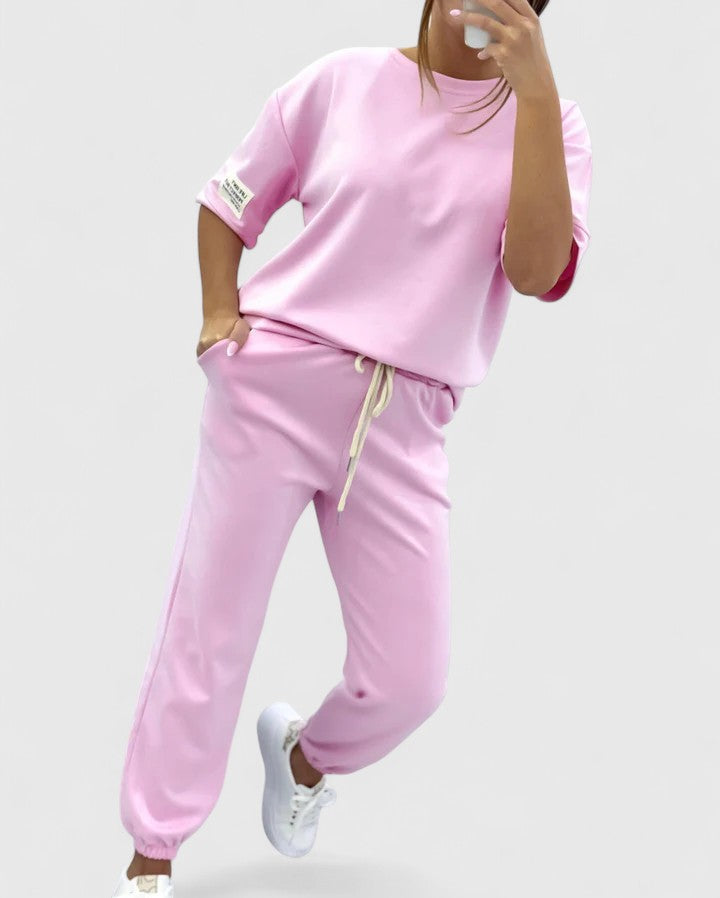 STACY | COMFORTABLE TWO-PIECE SET