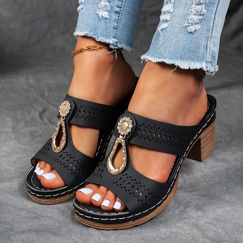 ROBERTA | CHIC AND COMFORTABLE ORTHOPEDIC SANDALS