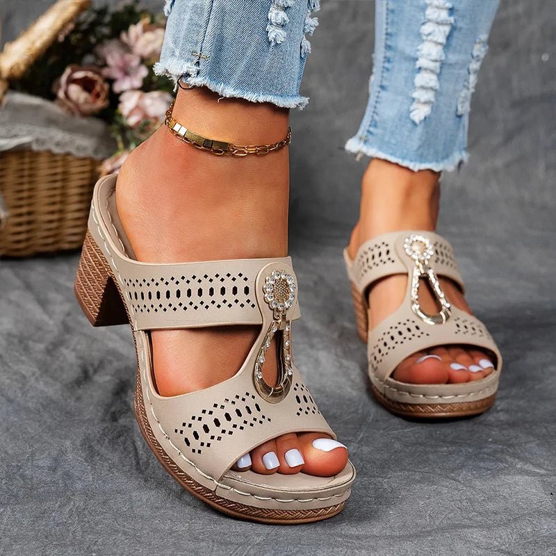 ROBERTA | CHIC AND COMFORTABLE ORTHOPEDIC SANDALS